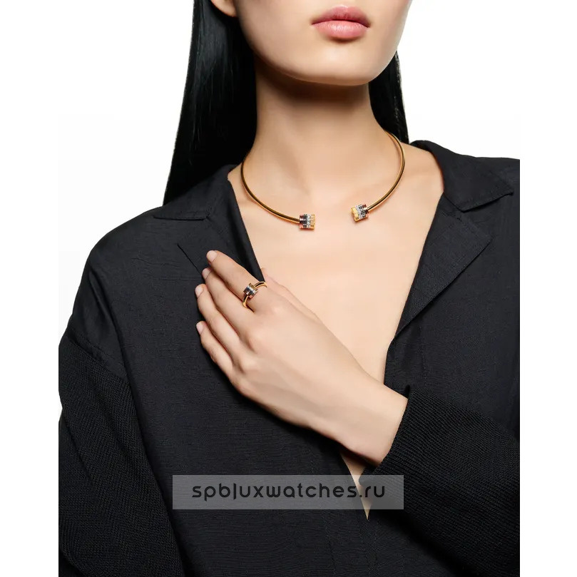 Колье Boucheron Quatre Classique Short Necklace JCL01384