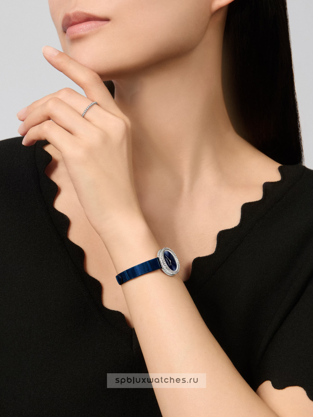 Van Cleef & Arpels Perlee 23 mm VCARPEYC00