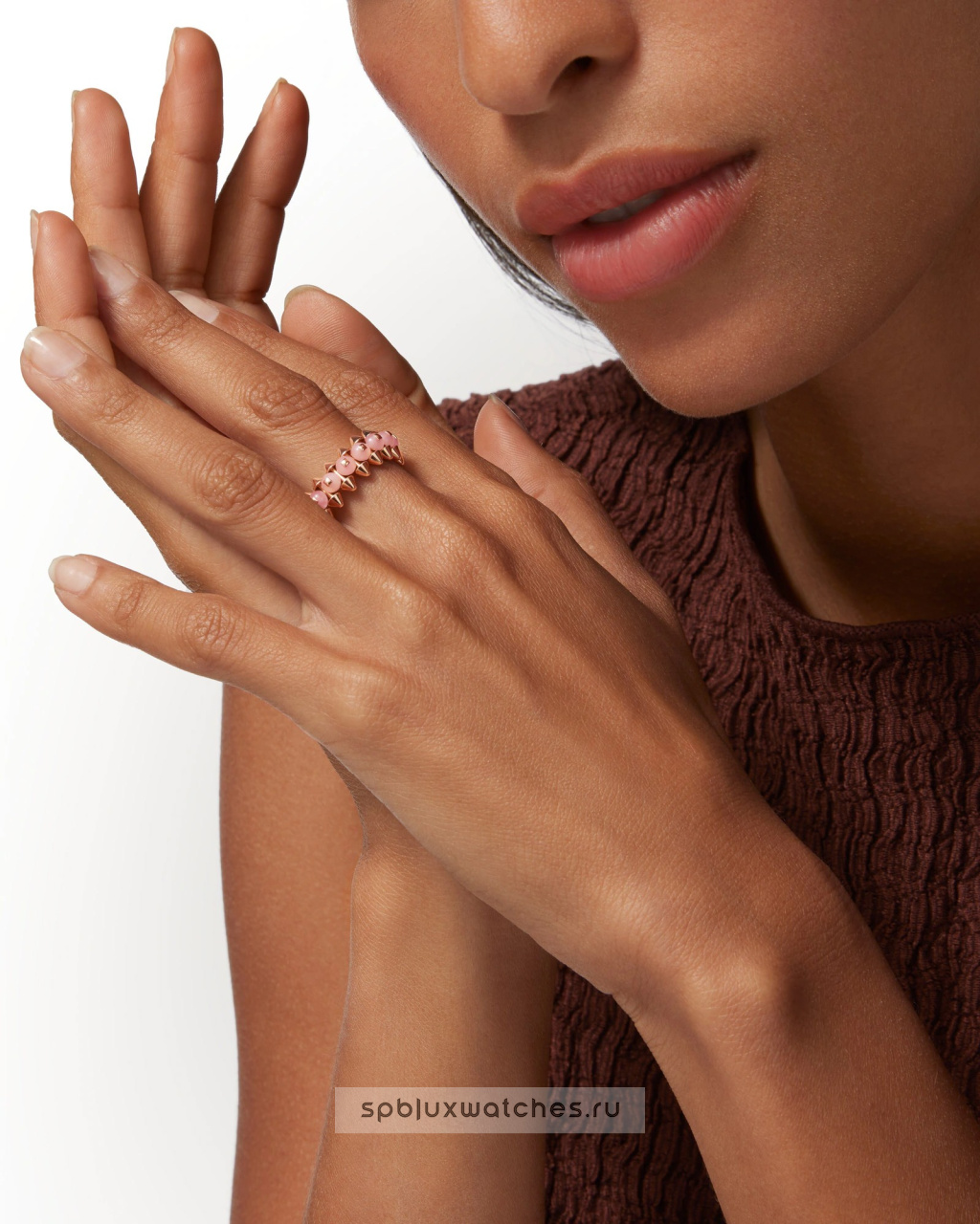 Кольцо Cartier Clash de Cartier Pink Chalcedony Ring B4246500