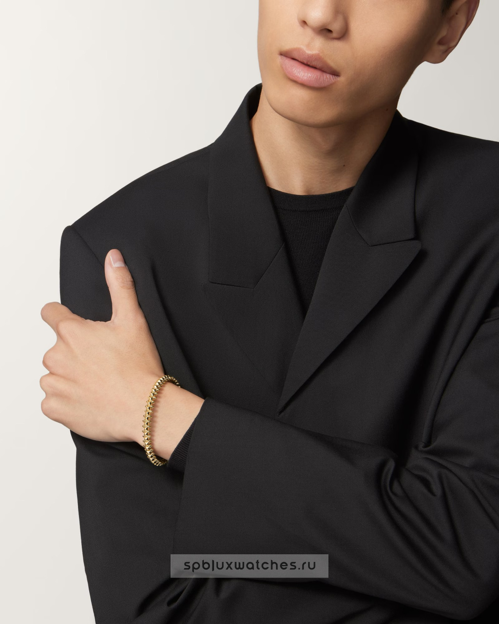 Браслет Cartier Clash de Cartier Bracelet Medium Model B6077217