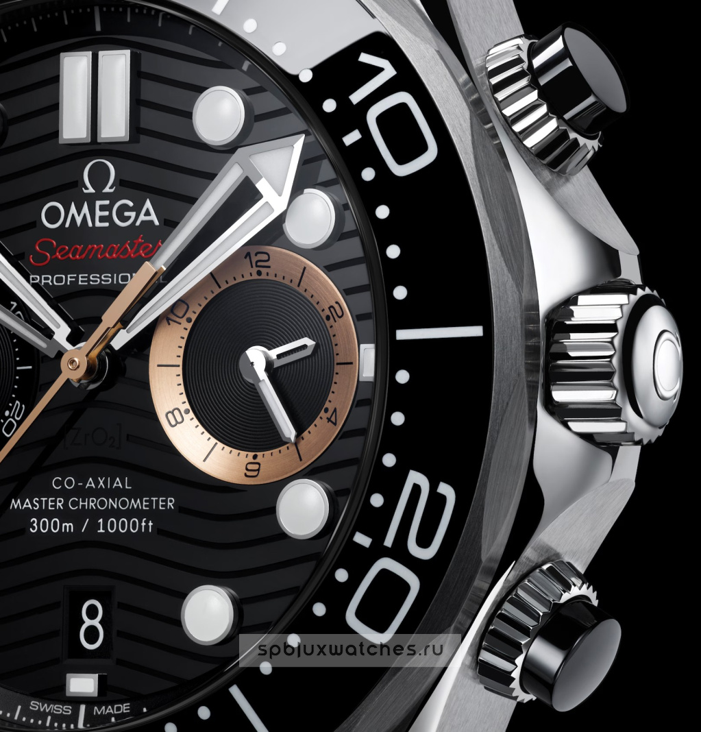 Omega Seamaster Diver 300M Chronograph 007 First Light 44 mm 210.32.44.51.01.002