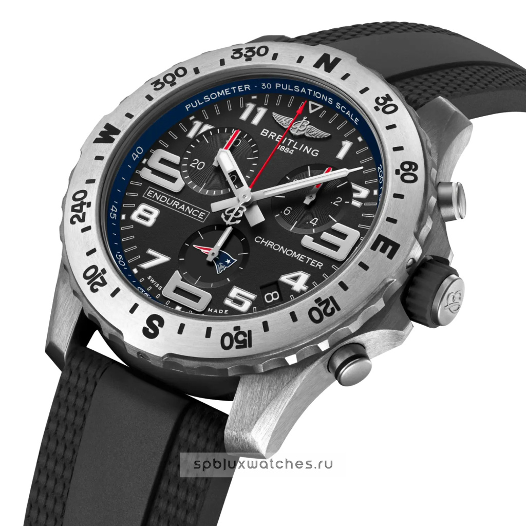 Breitling Professional Endurance Pro 44 mm NFL New England Patriots Edition E823106A1BAS1