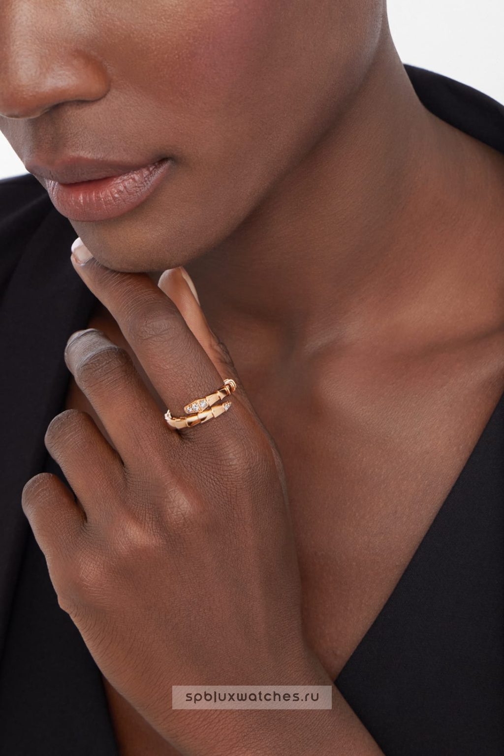 Кольцо Bvlgari Serpenti Viper Single-Spiral Ring 360459