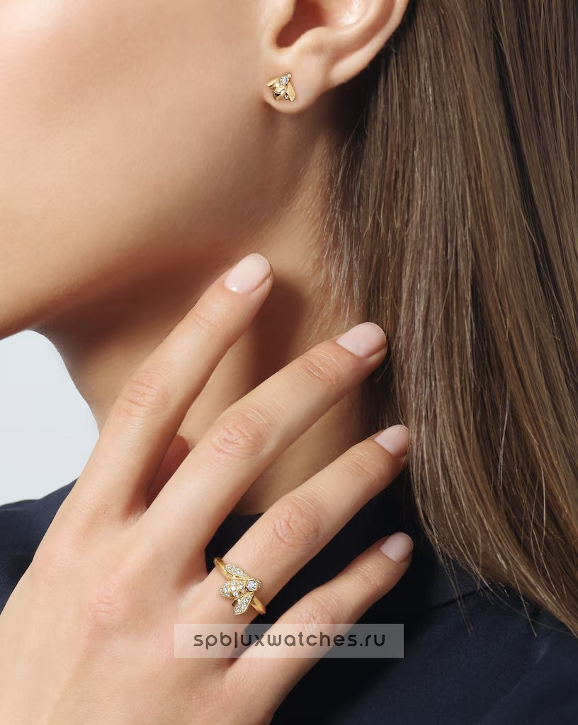 Серьга Chaumet Bee de Chaumet Earring 085824