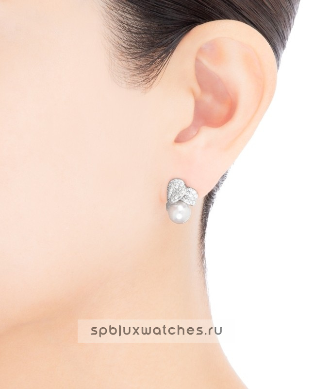 Серьги Mikimoto Les Petales Place Vendome Pierced Earrings PE-1690PU