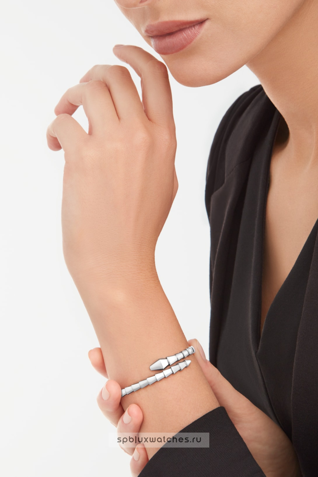 Браслет Bvlgari Serpenti Viper One-Coil Bracelet 360723