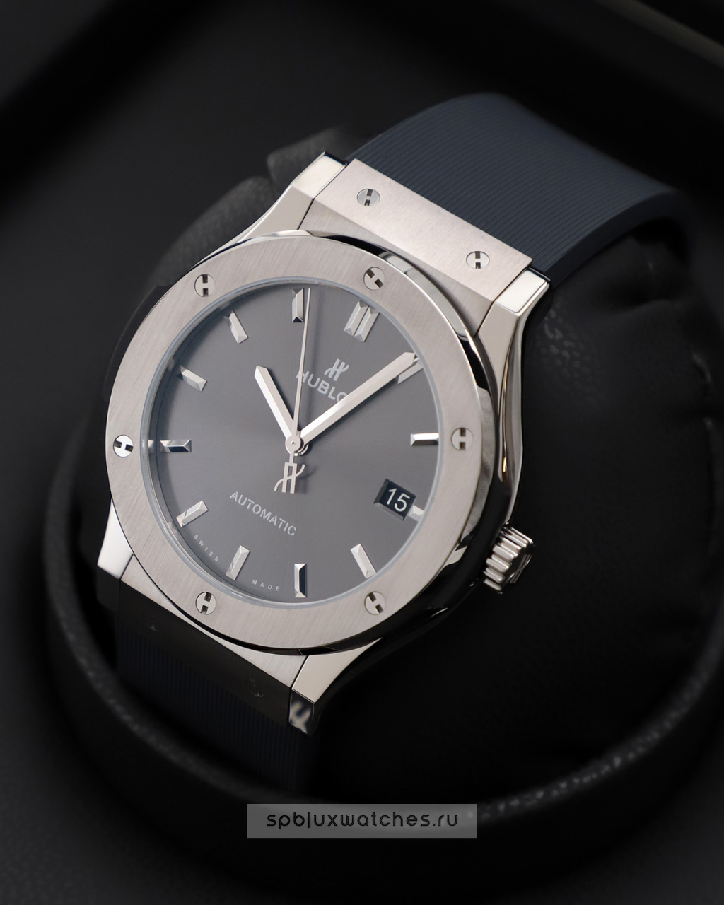 Hublot Classic Fusion Titanium Racing Grey 45 mm 511.NX.7071.RX