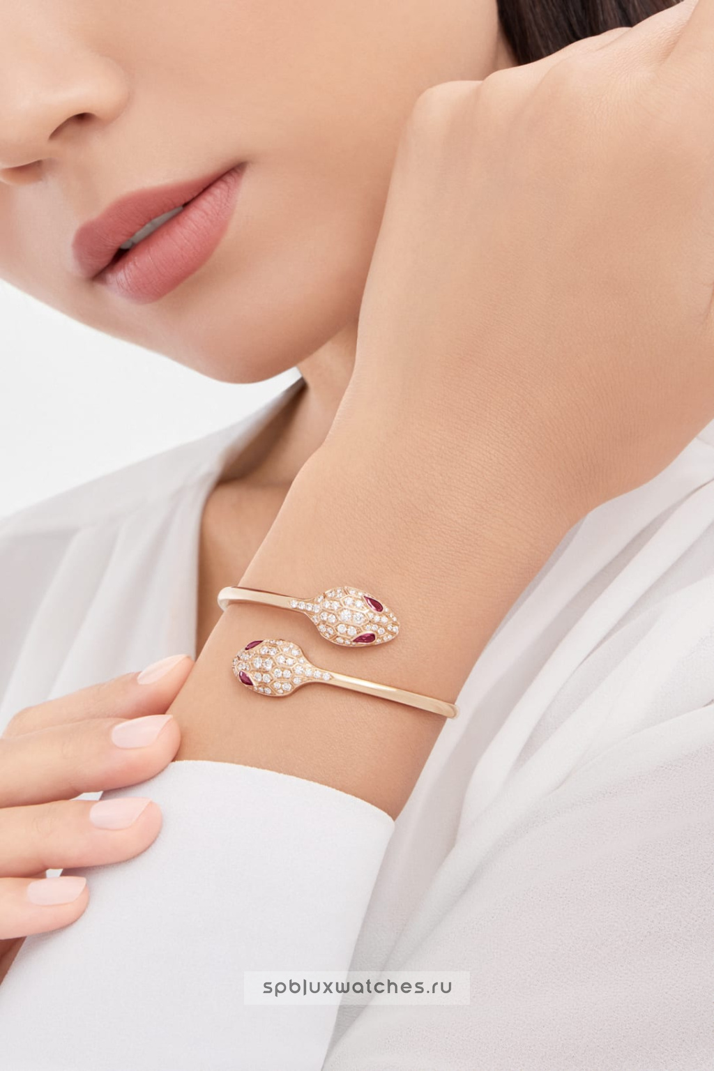 Браслет Bvlgari Serpenti Seduttori Bracelet 356505