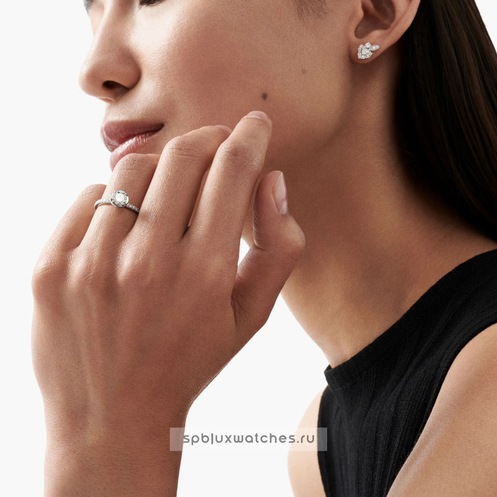 Серьга Piaget Rose Single Earring G38U0096