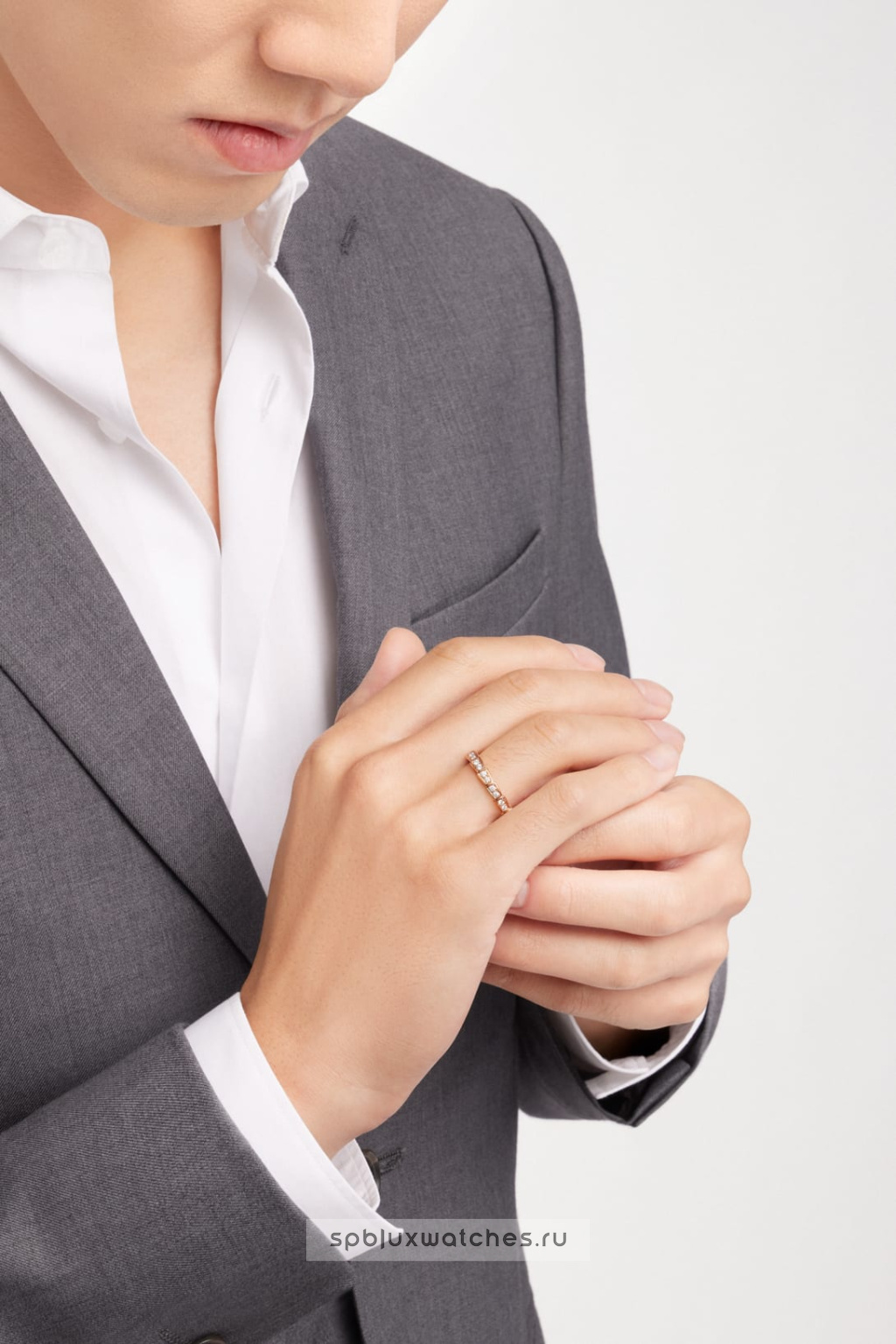 Обручальное кольцо Bvlgari Serpenti Viper Wedding Band Ring 349701