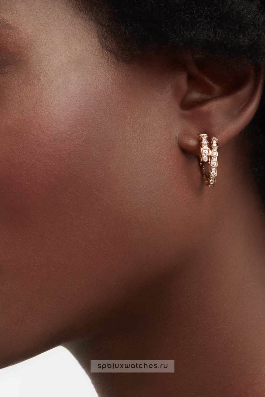 Серьги Bvlgari Serpenti Viper Hoop Earrings 358361