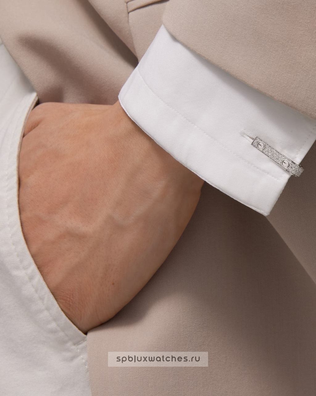 Запонки Cartier Love Cufflinks OG001388