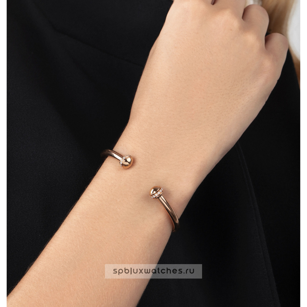 Браслет Piaget Possession Open Bangle Bracelet G36PZ900