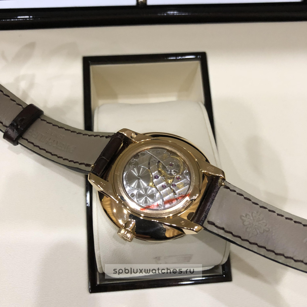 Patek Philippe Calatrava 5123R-001