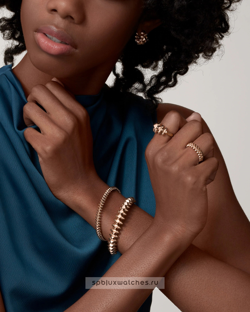 Кольцо Cartier Clash de Cartier Ring Small Model B4229800