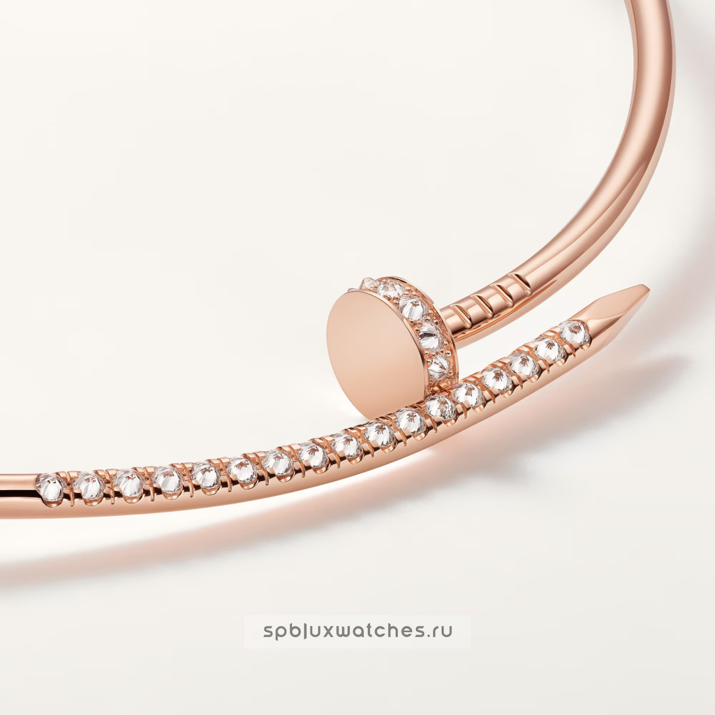 Колье Cartier Juste Un Clou Torque Necklace Small Model Reverse-Set Diamonds N7424571