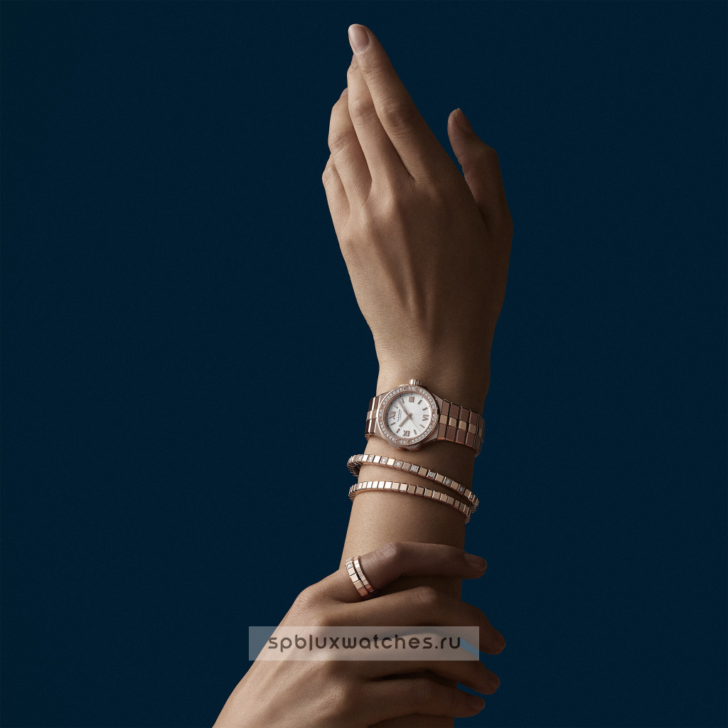 Браслет Chopard Ice Cube Bangle 858350-5001