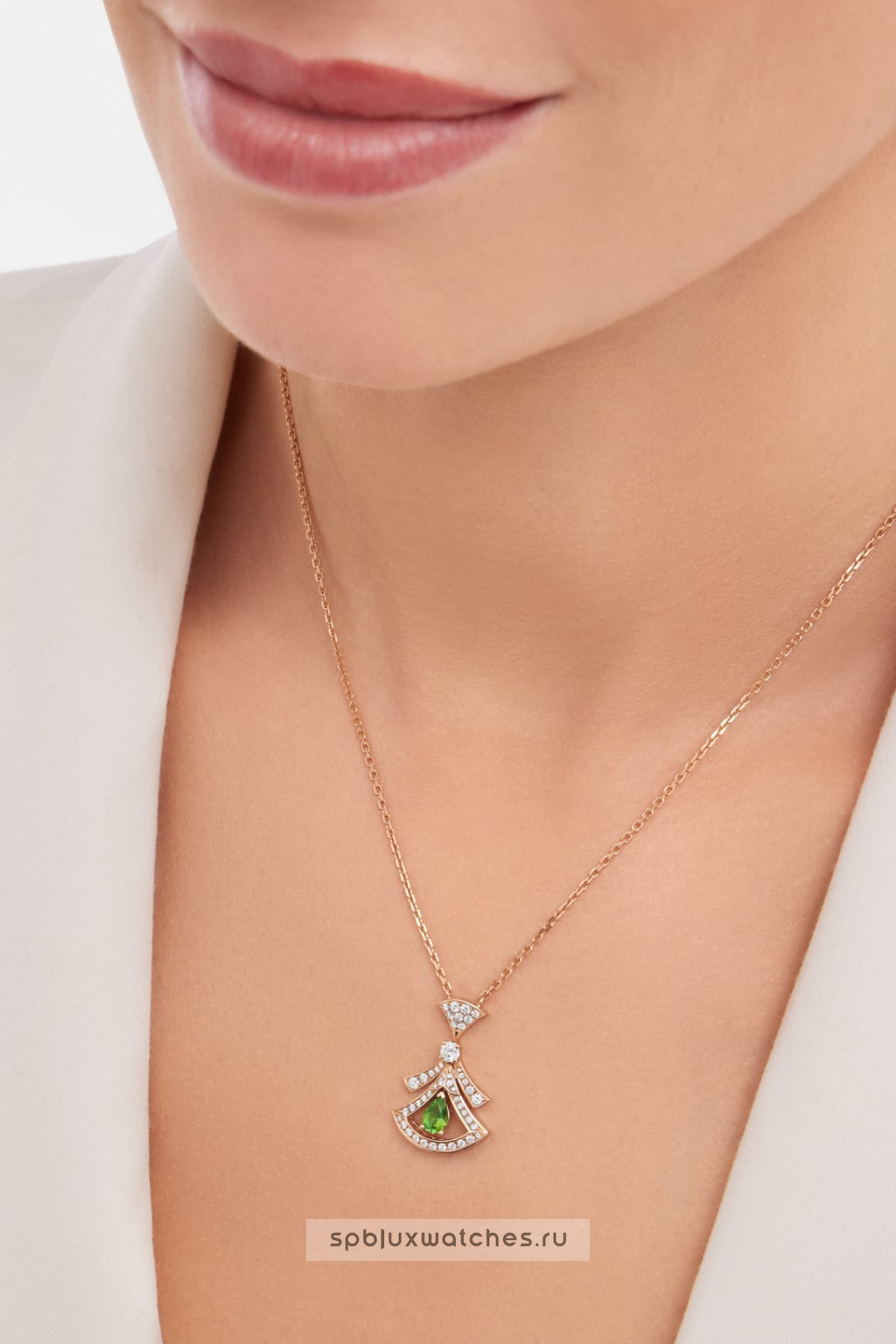 Подвеска Bvlgari Divas' Dream Necklace 360618