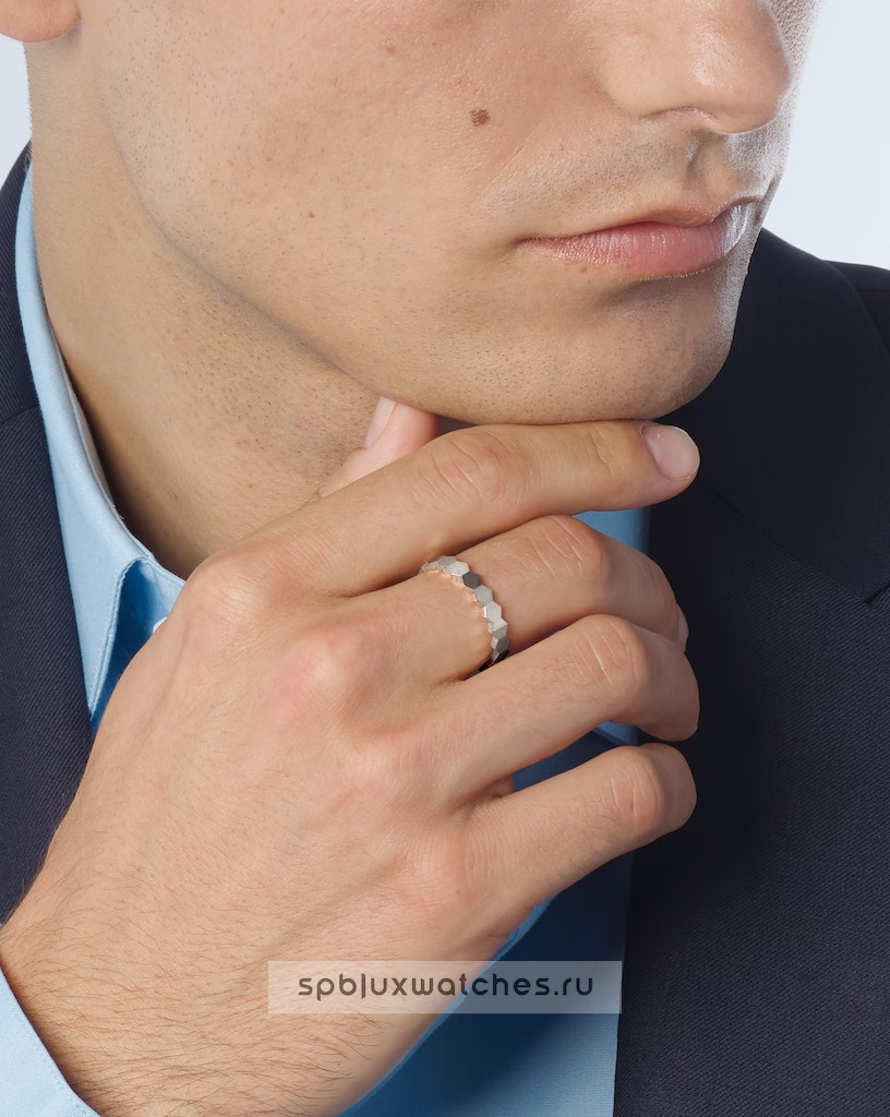 Кольцо Chaumet Bee de Chaumet Ring 083358