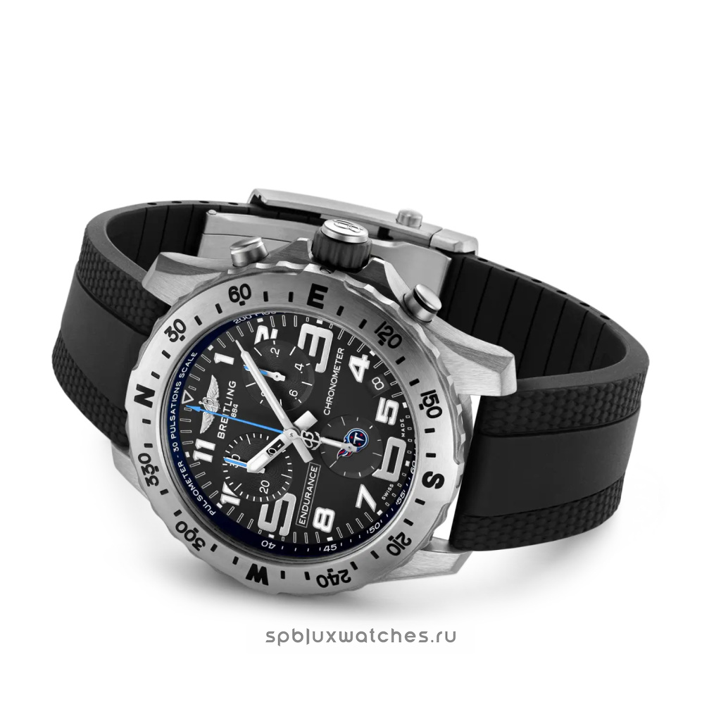 Breitling Professional Endurance Pro 44 mm NFL Tennessee Titans Edition E823106A1BPS1