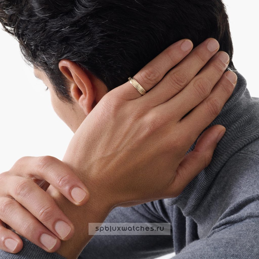 Кольцо Piaget Possession "Decor Palace" Ring G34P6L00