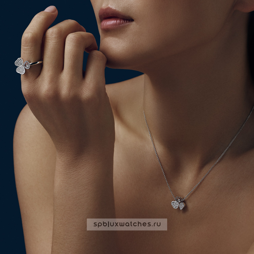 Колье Chopard Happy Hearts Wings Necklace 81A083-1911