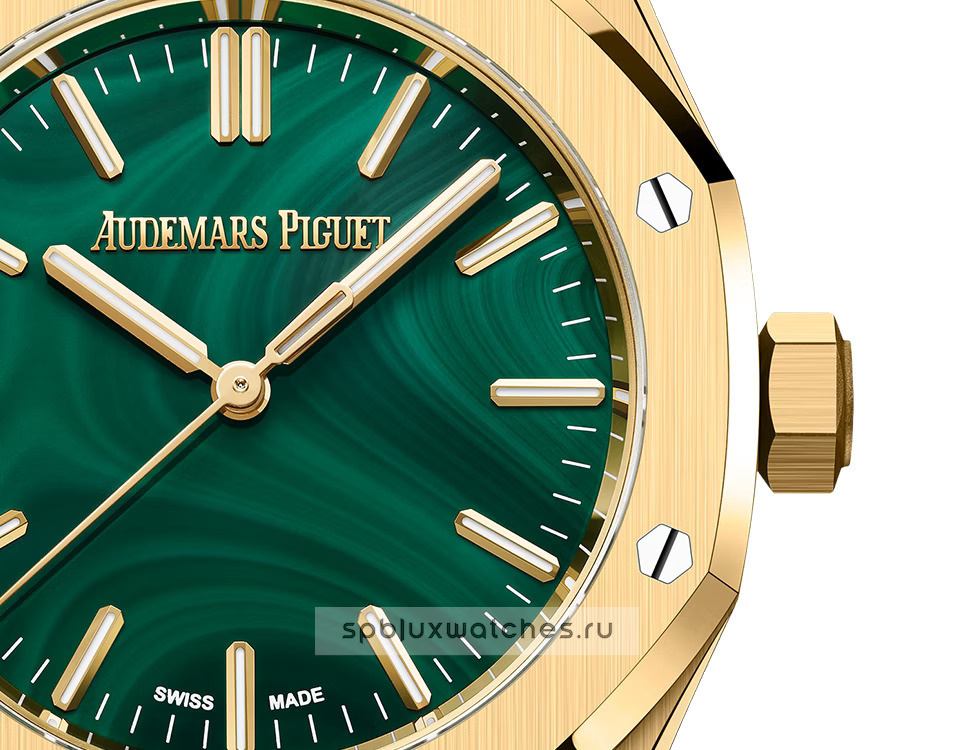 Audemars Piguet Royal Oak Selfwinding 37 mm 15553BA.OO.1356BA.04