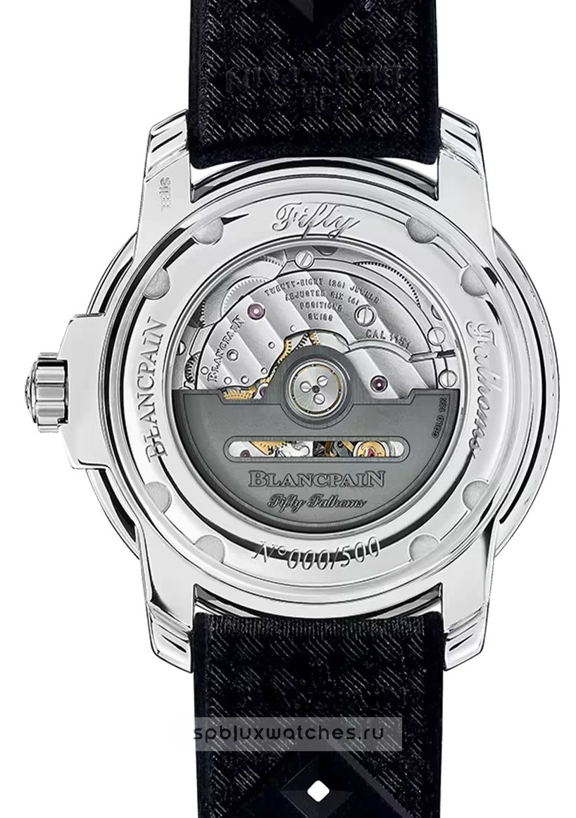 Blancpain Fifty Fathoms Barakuda 40.3 mm 5008B 1130 B52A