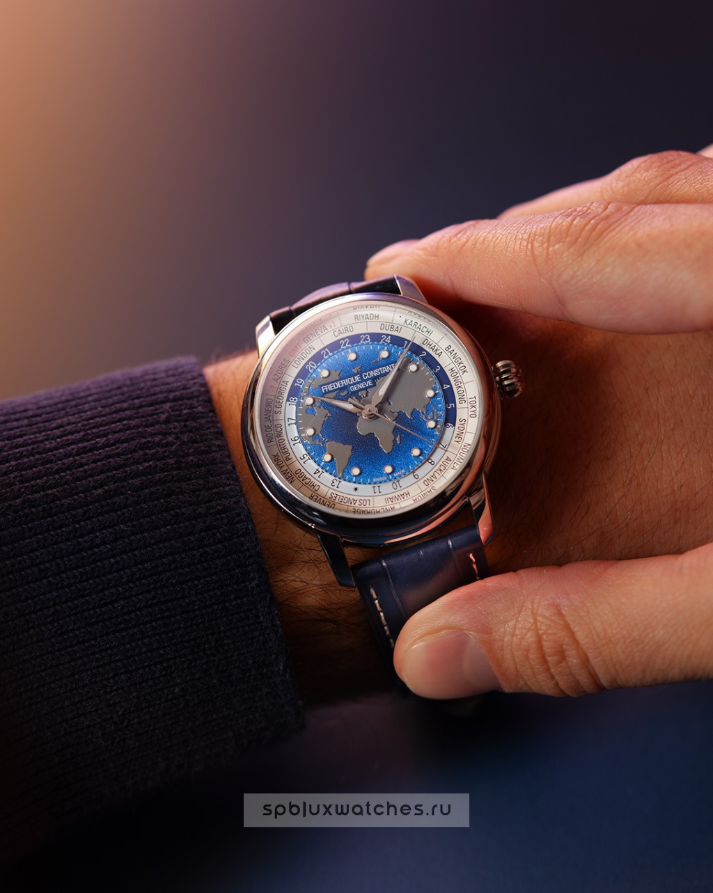 Frederique Constant Manufacture Classic Worldtimer 40 mm FC-719BLW3H6