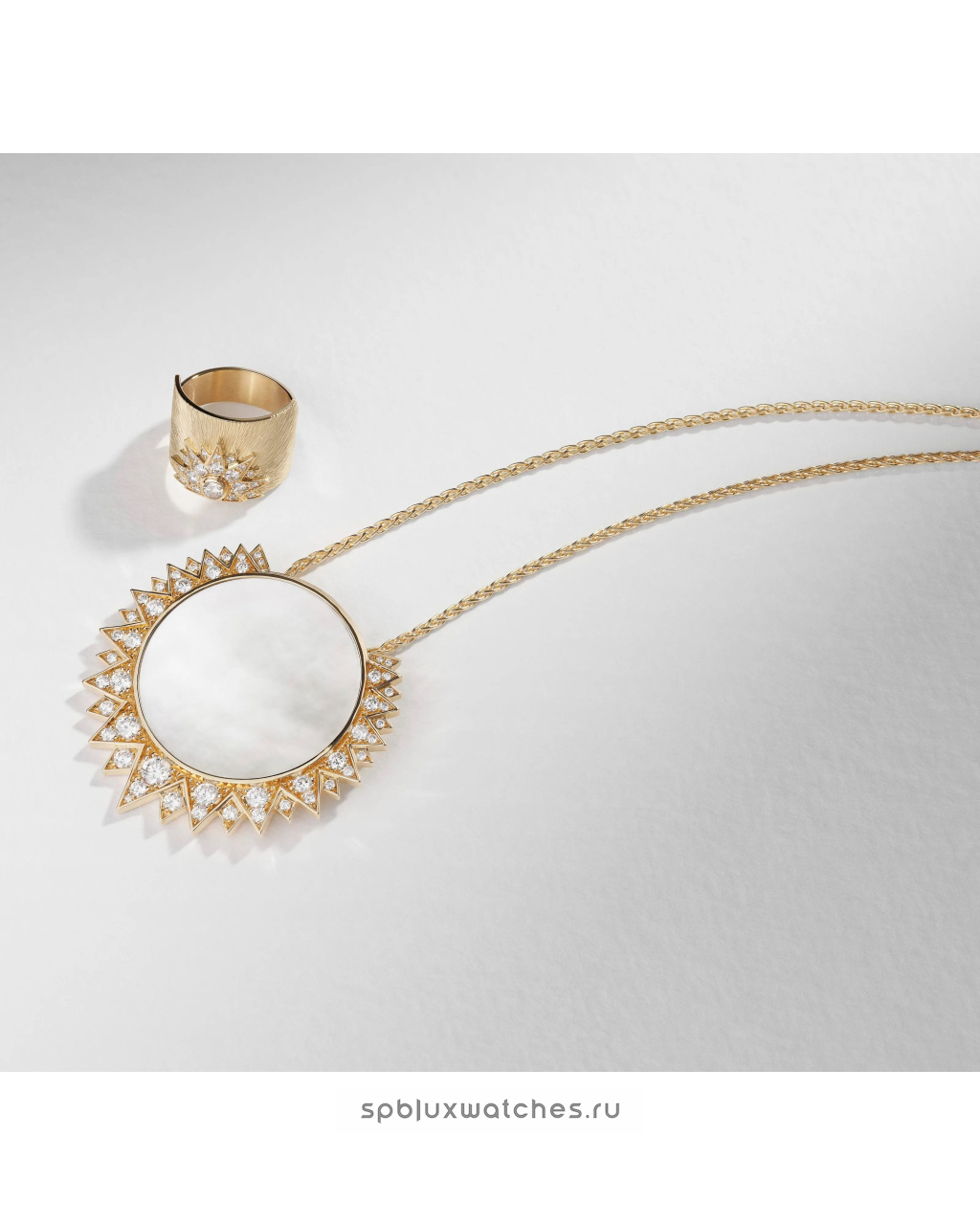 Подвеска Piaget Sunlight Pendant G33L7G00