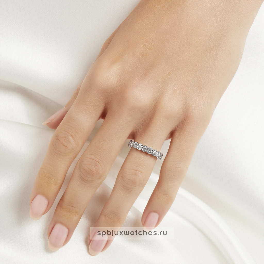 Обручальное кольцо Graff Classic Graff Bezel Set Round Diamond Wedding Band RGET027