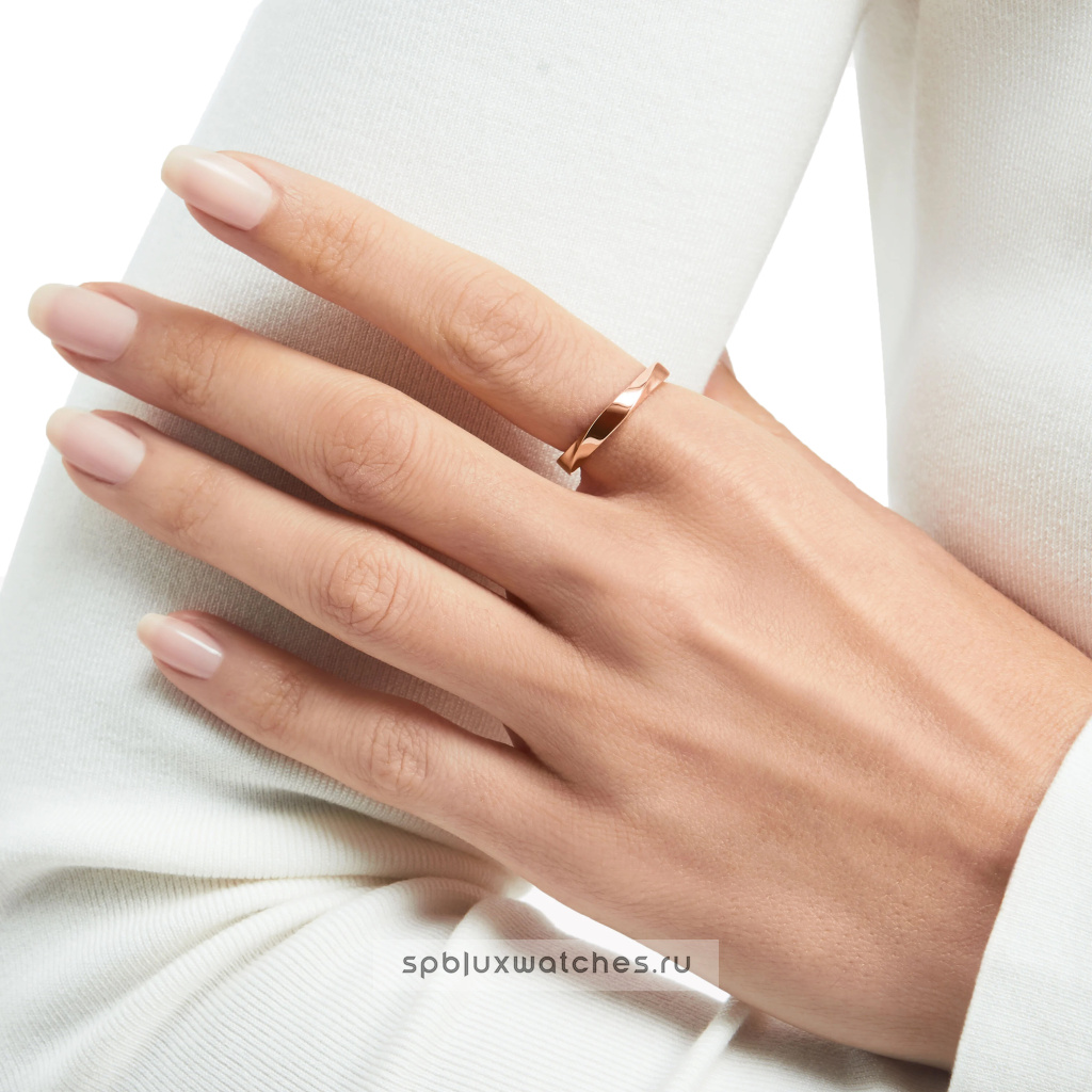 Кольцо Graff Spiral Band RGR781