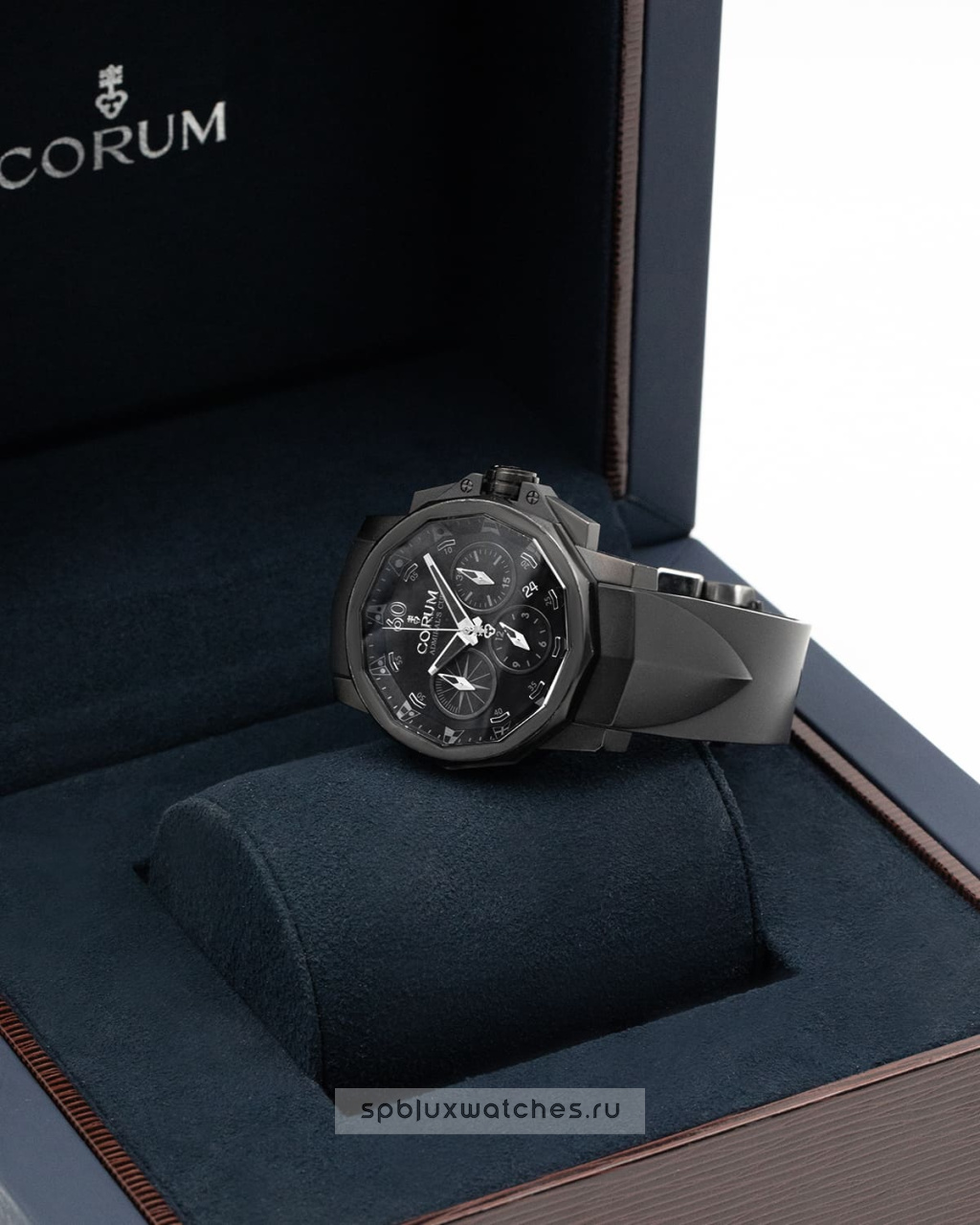 Corum Admiral's Cup 44 mm 753.691.98/F371 AN12