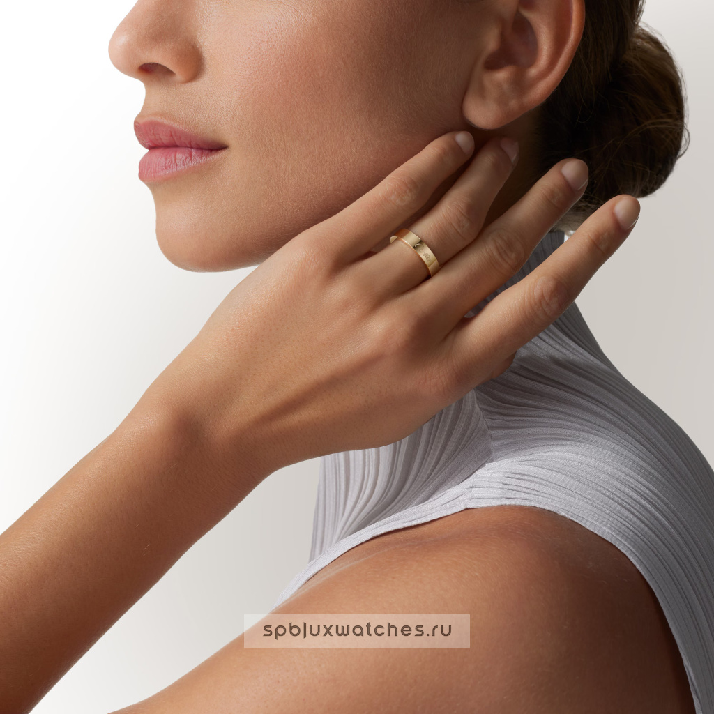 Кольцо Cartier C De Cartier Wedding Band, 4 mm Width B4243300