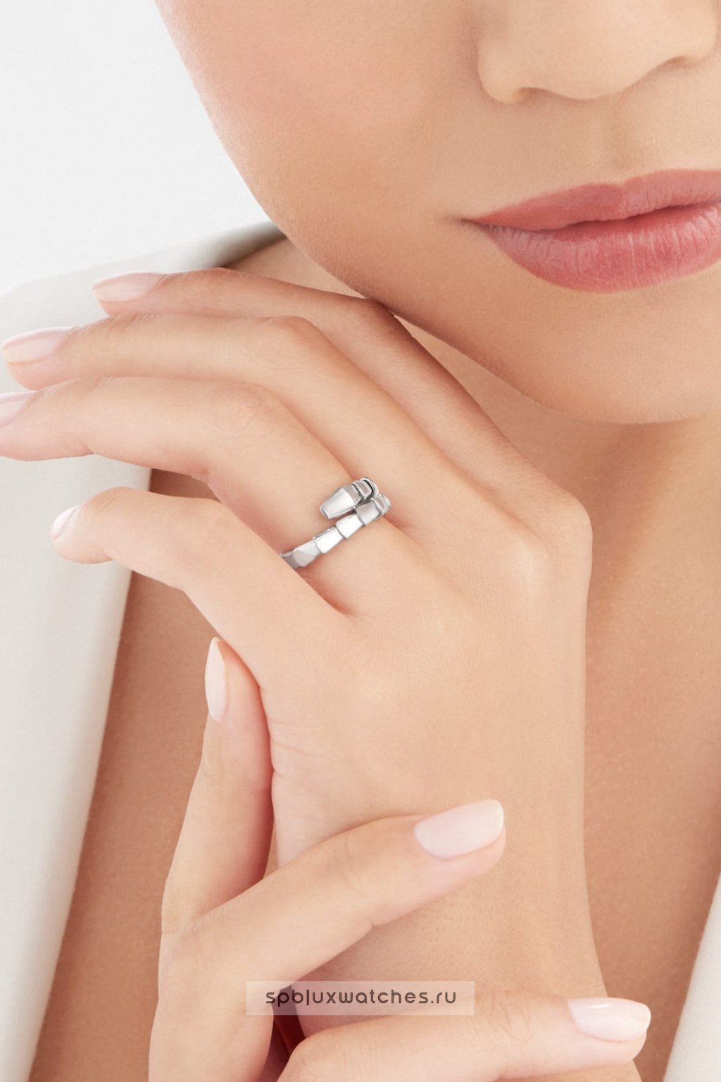 Кольцо Bvlgari Serpenti Viper One-Coil Ring 358648