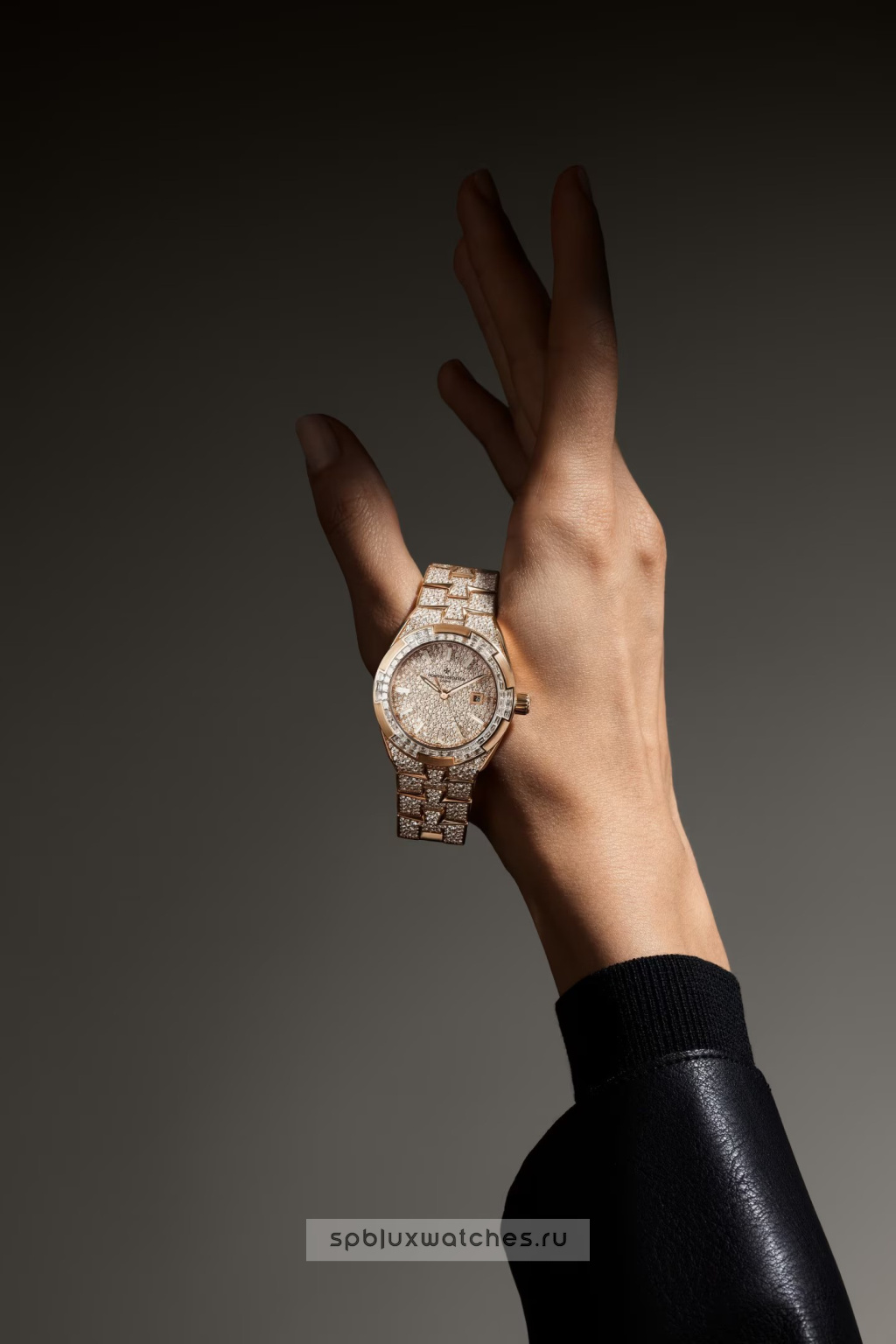 Vacheron Constantin Overseas Self-Winding High Jewellery 35 mm 4617V/215R-H040