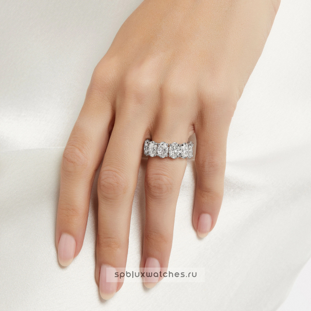 Обручальное кольцо Graff Classic Graff Claw Set Oval Diamond Eternity Ring RGET098