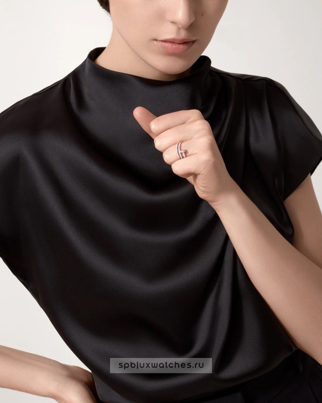 Кольцо Cartier Juste un Clou Half-Paved Double Ring B4211100
