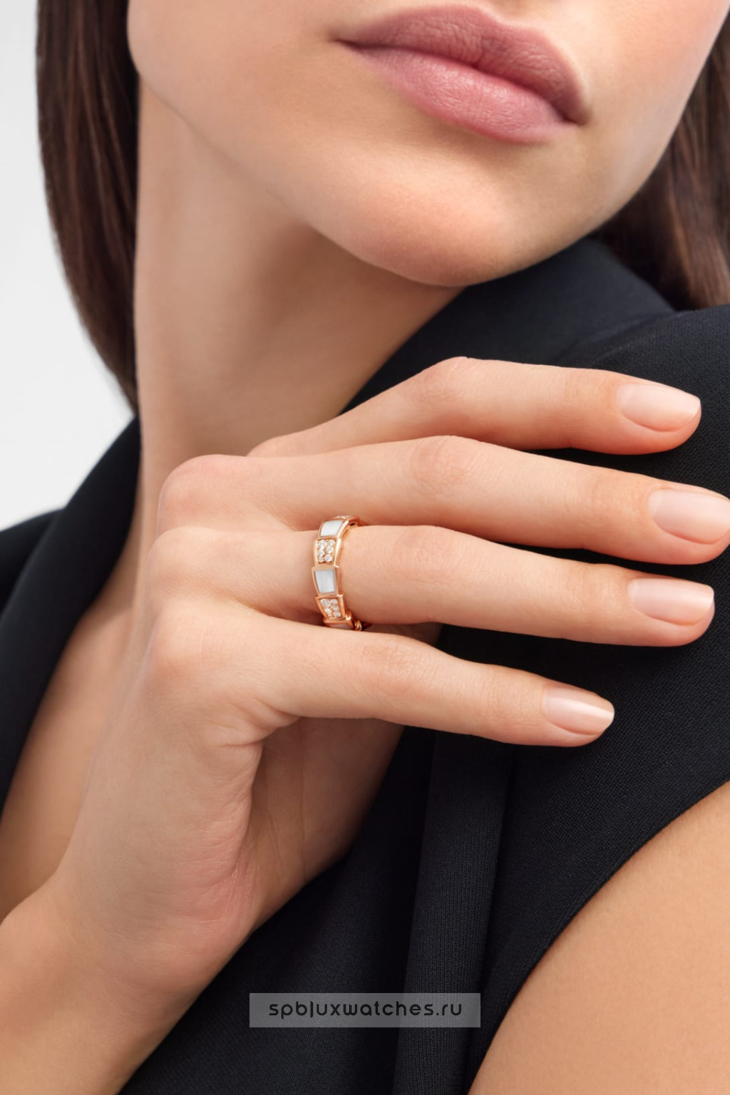 Кольцо Bvlgari Serpenti Viper Ring 353239