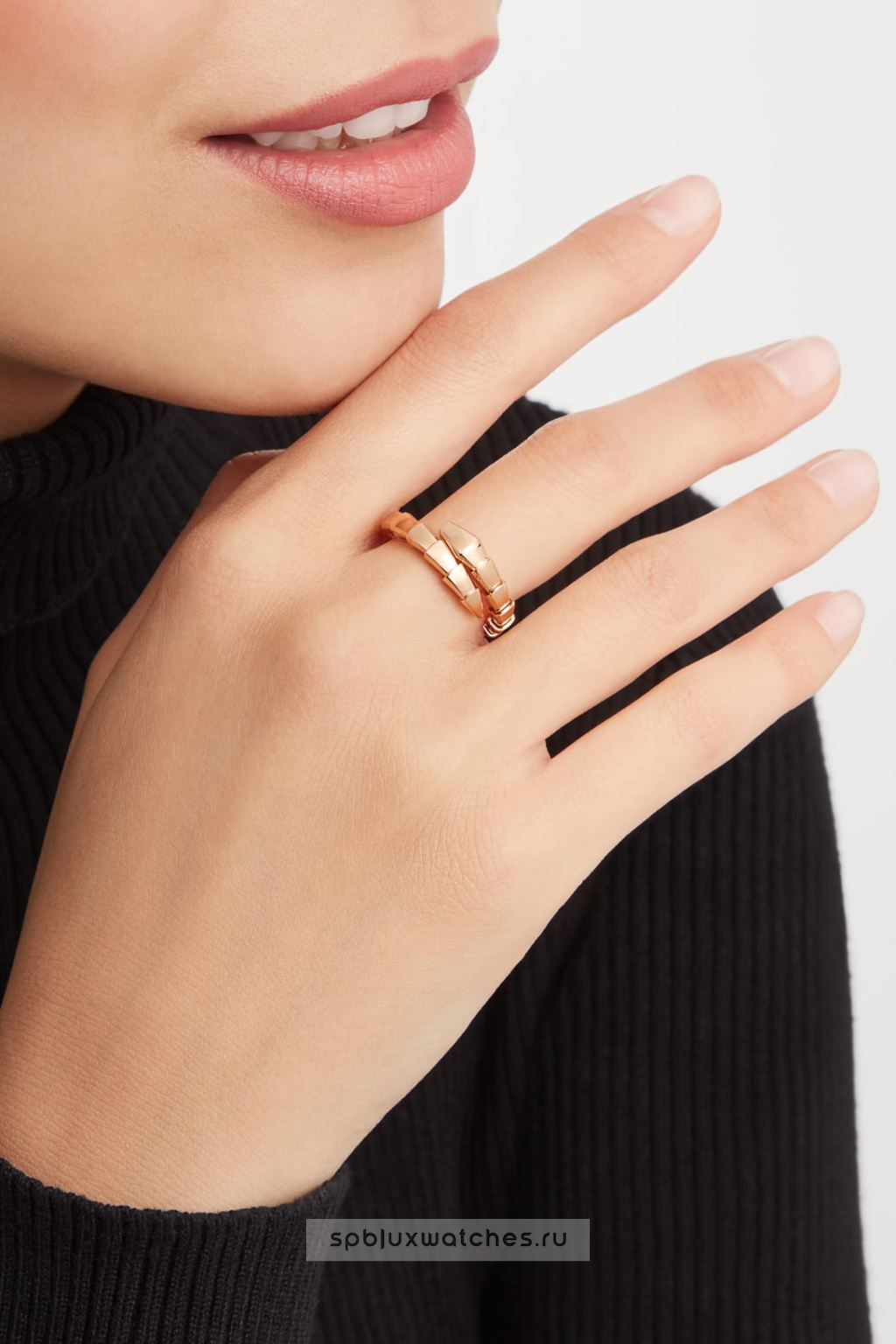 Кольцо Bvlgari Serpenti Viper One-Coil Ring 358640