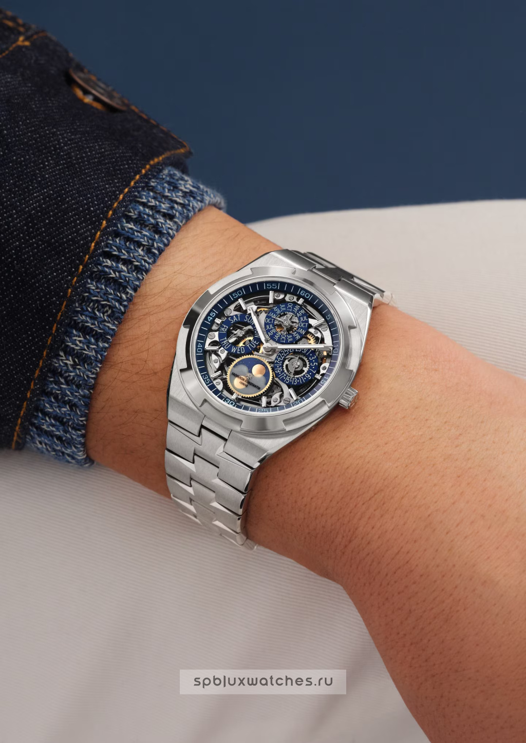 Vacheron Constantin Overseas Perpetual Calendar Ultra-Thin Skeleton 41.5 mm 4300V/220G-B946