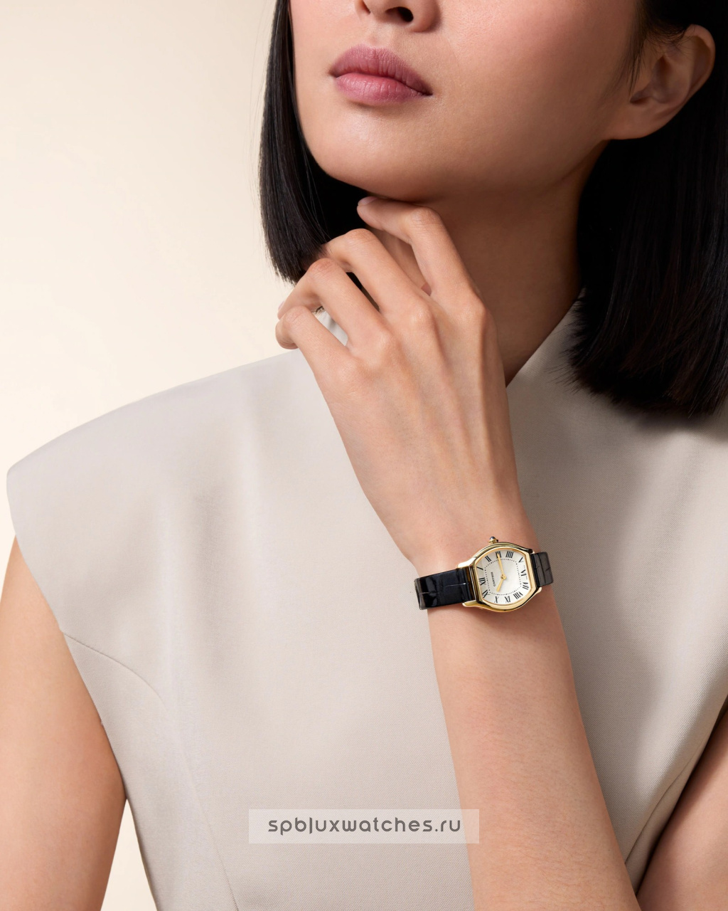 Cartier Tortue Small Model 33.4 x 26.7 mm WGTO0015