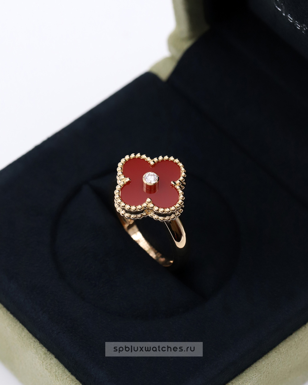 Кольцо Van Cleef & Arpels Vintage Alhambra VCARD40800