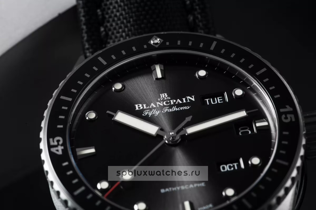 Blancpain Fifty Fathoms Bathyscaphe Quantieme Annuel 43 mm 5071 1110 B52A