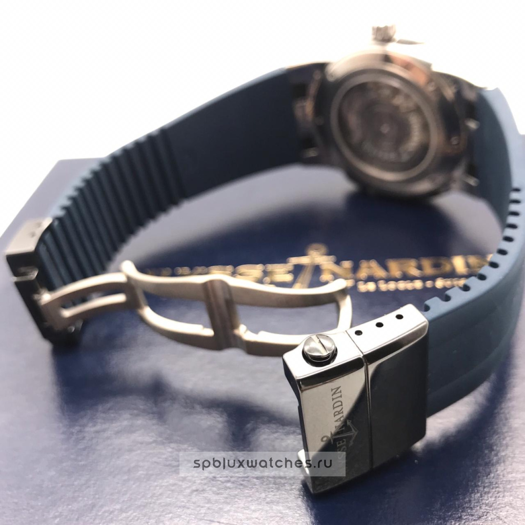 Ulysse Nardin Executive Dual Time 243-00-3/43