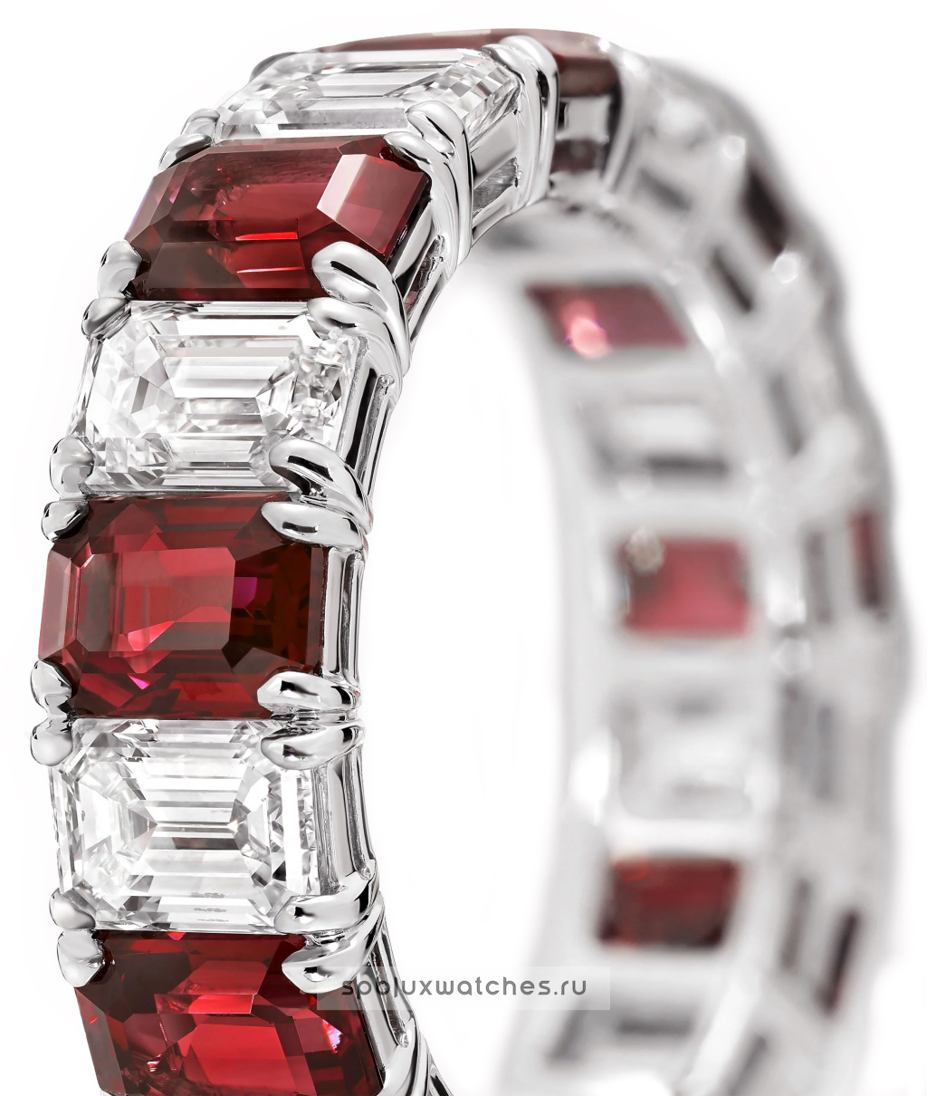 Обручальное кольцо Graff Classic Graff Emerald Cut Ruby and Diamond Wedding Band RER1032
