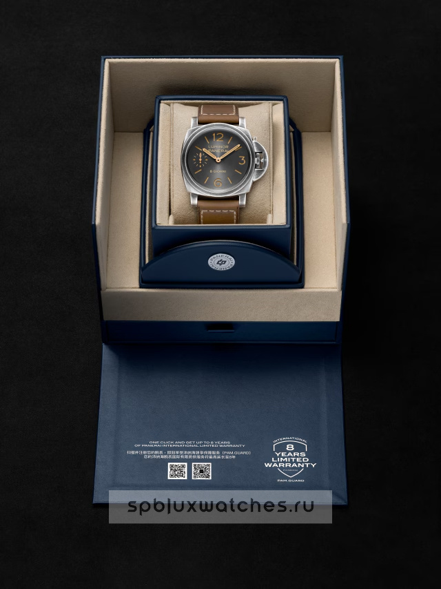 Panerai Luminor 8 Giorni 44 mm PAM01733