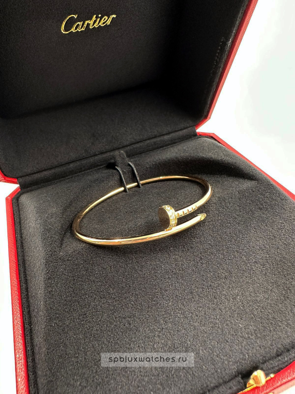 Браслет Cartier Juste un Clou Diamonds Bracelet Small Model B6065814