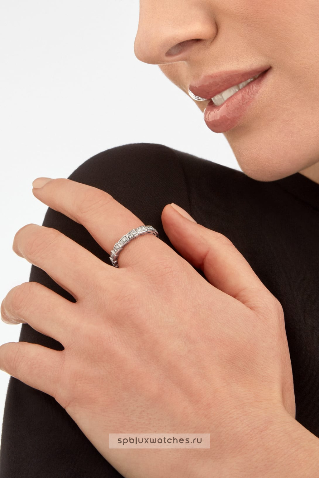 Обручальное кольцо Bvlgari Serpenti Viper Wedding Band Ring 349739