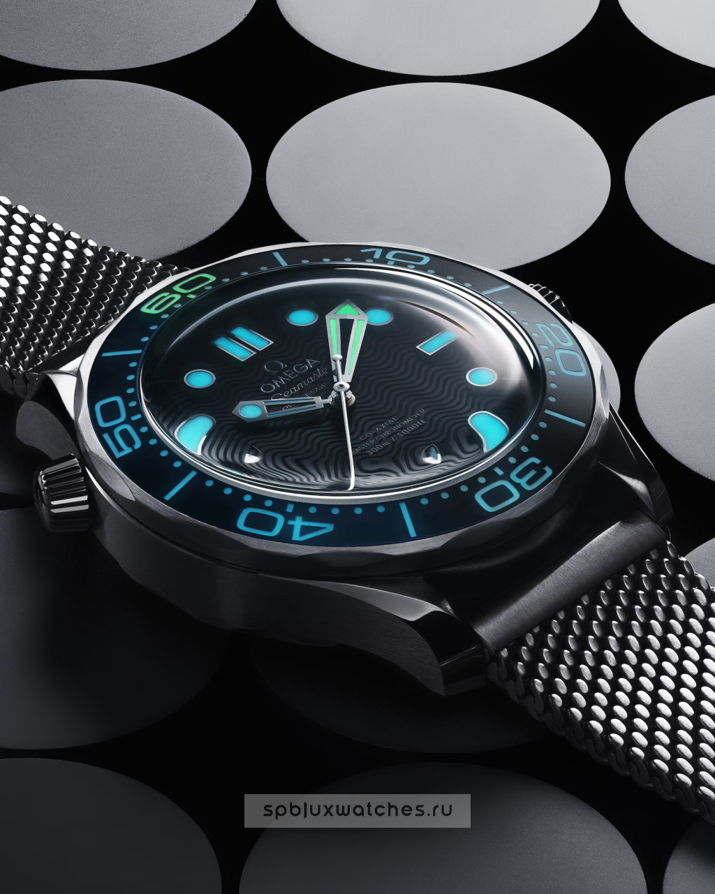 Omega Seamaster Diver 300M Co-Axial Master Chronometer James Bond 60th Anniversary 42 mm 210.30.42.20.03.002